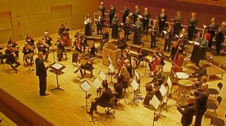 Perfekte Kombination: Das Freiburger Barockorchester und der „Nederlands Kamerkoor“ unter der Leitung von Pieter Dijkstra.