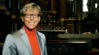 Hansy Vogt beim Videodreh in der Walldürner Wallfahrtsbasilika.