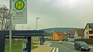 Angenehm fürs Auge: Die Pflasterung in Igersheim hat auch den Niederstettener Gemeinderat für den neuen „ZOB“ überzeugt.