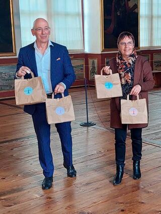 Monika Menth und Michael Hörrmann stellten das Jahresprogramm vor.