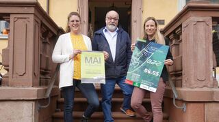 Im Jubiläumsjahr: Was die Gäste aus nah und fern beim „Goldenen Mai“ in Buchen erwartet, verrieten (von links) Simone Farrenkopf (Aktivgemeinschaft), Norbert Haag (Aktivgemeinschaft) und Esther Vaskò (Stadt Buchen).