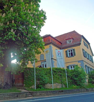 Einfach mal vorbeischauen: Rund um den Schulbauernhof und den Dorfplatz ums Eck steigt das Dorffest Pfitzingen.