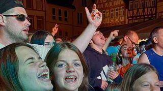 Ausgelassene Festivalstimmung und gepflegter Frühschoppen: In Tauberbischofsheim geht beides.