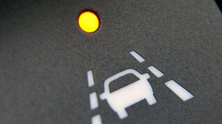 mid Groß-Gerau - Ab dem 6. Juli müssen viele neue Fahrzeugmodelle bestimmte moderne Fahrerassistenzsysteme an Bord haben.