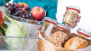 Eine gesunde Ernährung versorgt uns mit wichtigen Nährstoffen.