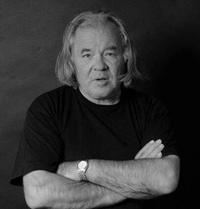 Der Rothenburger Kulturmanager und Künstler Robert Hellenschmidt ist im Alter von 76 Jahren gestorben.