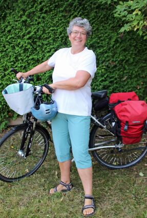 Die 57-jährige KInderkrankenschwester Jutta Biermayer aus Seckach startet am 22. September mit dem Fahrrad eine Spendenradtour durch Israel.