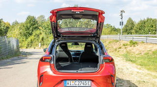 mid Groß-Gerau - 1.042 Liter passen in den Opel Corsa-e wenn man die Rückbank umklappt.