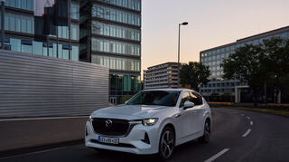 mid Düsseldorf - Groß und elegant: der neue Mazda CX-60.