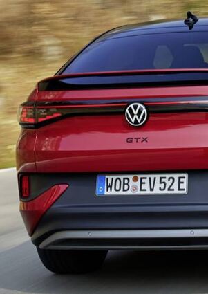 Die Heckklappe mit Spoiler ist aerodynamisch geformt.
