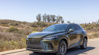 mid Santa Barbara - Lexus präsentiert die fünfte Generation des RX SUV.