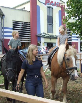 Beim Ponyreiten hatte der Nachwuchs Spaß.