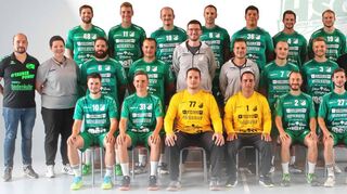 Die HSG Dittigheim/Tauberbischofsheim vor der Landesliga-Saison 2022/23: (hinten von links): Viktor Bodo, Fabian Hintzsche, Tobias Karl, Tobias Ehler, Elias Liebe, Patric Schäfer, Moritz Reichhard. Mitte (von links): Thomas Keupp (Sponsoring/Marketing), Nika Engert (Physio), Manuel Rack, Justin Bauer, Max Engert (Co-Trainer), Philipp König (Trainer), Luca Bauer, Christoph Böhlecke, Dieter Reichert (Vorstand), Dirk Wagner (Abteilungsleiter) . Vorne (von links); Tizian Hartmann, Samuel Hilpert, Chris Gluhak, Martin Klotz, Felix Rother, Felix Bloser. Es fehlen: Michael Stein (Co-Trainer), Felix Maier, Valentin Esser, Timmy Ziegler, Simon Lippert, Bendix Block.