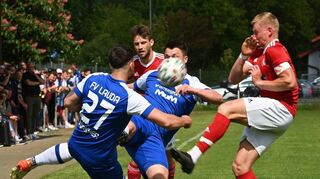 Hoch her ging es im Derby der Vorsaison zwischen Grünsfeld und Lauda. Am Samstag kommt es in der Landesliga erneut zu diesem Duell.