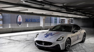 mid Groß-Gerau - Beheimatet in Modena: der Fahrzeughersteller Maserati und das legendäre Sportcoupe GranTurismo.
