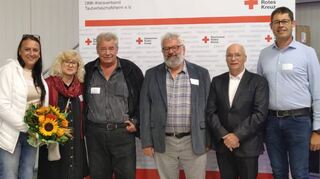 Bei der Ehrung (von links): Kreisgeschäftsführerin Manuela Grau, Eleonore Dürr, Helmut Dürr, Hilmar Keller, Ulrich Zorn und zweiter Kreisgeschäftsführer Uwe Rennhofer.