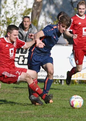 Der SpG Ahorn winkt die Tabellenführung in der B-Klasse.