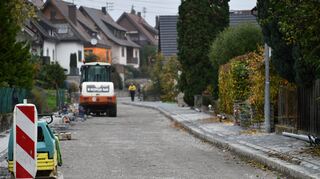 Schneller als im Zeitplan vorgesehen verlaufen die Arbeiten zur Sanierung der Grünbachstraße in Grünsfeld.
