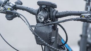 mid Groß-Gerau - Herbst und Winter können Fahrradsaison sein, wenn man ein paar Tipps beachtet. Von Vorteil ist das Pedelec-ABS.