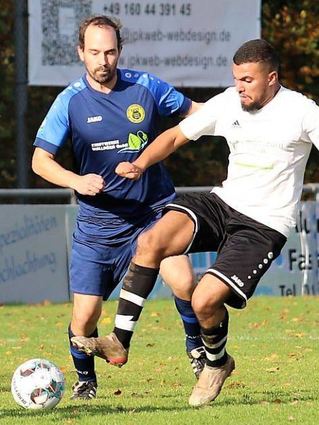 2:2 hieß es zwischen Höpfingen II (in Blau) und Hettingen.