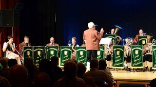 „Fred Prokosch und seine Egerlandmusikanten“ präsentierten sich beim Konzert in der Wandelhalle in brillanter Form.