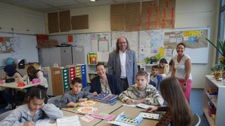 Vorbereitungsklassen erhalten eine Spende von 4598 Euro für Sprachförderprojekte vom Kiwanis-Club Buchen-Walldürn.
