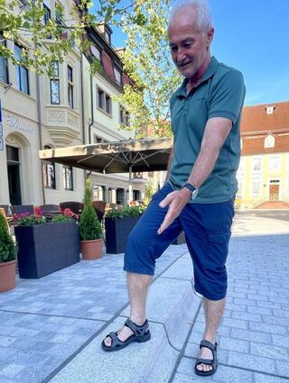 Karl Höfling wies beim Vor-Ort-Termin im August auf die Gefahren hin.