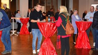 Beim „Business-Speed-Dating“ in Külsheim nutzten Vertreter lokaler Unternehmen die Gelegenheit, sich kennenzulernen und auszutauschen.