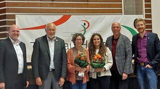 Tamara Hettinger, Dr. Jörg Hammel (fehlt auf dem Bild) und Stefanie Federolf wurden beim Gauturntag geehrt.