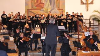 Beim Kirchenkonzert unter der Leitung von Dieter Kaiser und dem Leitwort „Verleih’ uns Frieden“ wurden dem Publikum mehrere Stücke dargeboten.