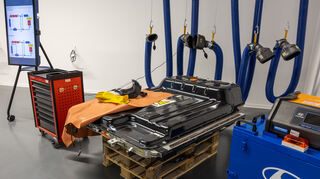 mid Hösbach - oder an einer ausgebauten Batterieeinheit.