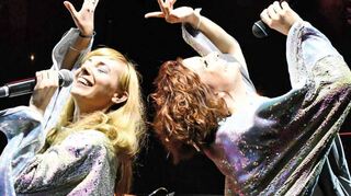 Das „Voulez Vous – Abba Forever Tribute Concert“ findet am Freitag, 18. November, um 19.30 Uhr im Kursaal statt.