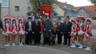 Carola und Heinrich Ruppert wurden nach dem Tanz um den „Hammelbrunnen“ zum Königspaar gekrönt.