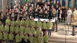 Einen Auftritt aller Chöre von St. Oswald gab es in der Stadtkirche.