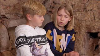 In der ersten Folge der neuen Staffel der „Sternendetektive“ geht es nicht nur um einen Diebstahl, sondern auch um das Geheimnis von Flynn und Cleo.