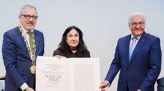 Rockten die Kunsthalle: OB Peter Kurz, Emine Sevgi Özdamar, Bundespräsident Frank-Walter Steinmeier.
