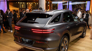 mid Frankfurt - Auch der GV70 mit Vollelektroantrieb und 360 kW /490 PS ist ausgestellt.