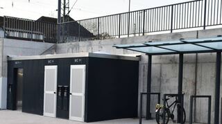 An der Personenunterführung am Bahnhof Lauda wurden drei Toiletten, eine davon barrierefrei, errichtet.