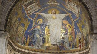 Christus-Darstellung auf dem 475 Quadratmeter großen Mosaik in der Apsis.