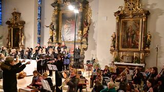 Voll und vielstimmig präsentierte sich das Konzert des Gerchsheimer Kirchenchores und der Kinderchöre bei seinem Auftritt in der Pfarrkirche St. Johannes.