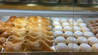 Neben den „Borkemer Wüschele“  gibt es beim Café Köpfle auch Krapfen.