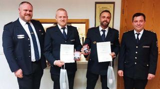 Die Geehrten der Freiwilligen Feuerwehr, Abteilung Impfingen (von links): Daniel Winkler, Daniel Bundschuh, Dominik Carle und Stefan Lindtner.