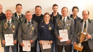 Jede Menge Ehrungen gab es bei der Jahreshauptversammlung der Deutschmeister-Schützengilde Bad Mergentheim.