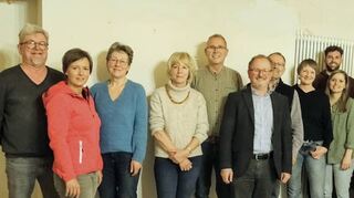Der Vorstand der Tennisabteilung mit dem neuen Abteilungsleiter Norbert Stolzenberger (Sechster von links).