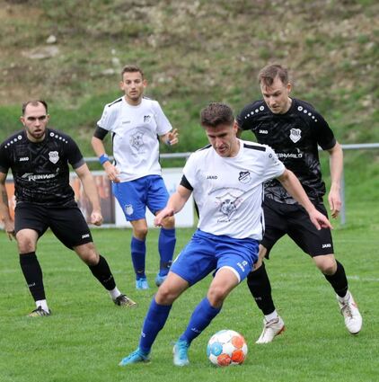 Fabian Schuler erzielte das Siegtor im Spiel SV Wachbach gegen Leukershausen und muss nun mit seinem Team in Gaildorf ran.