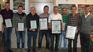 Für 50-jährige Mitgliedschaft wurden bei der Generalversammlung des TSV Oberwittstadt Erhard Walz, Erhard Albrecht, Karlheinz Walz und Günter Müller geehrt. Martin Hofmann wurde zum Ehrenvorsitzenden ernannt.