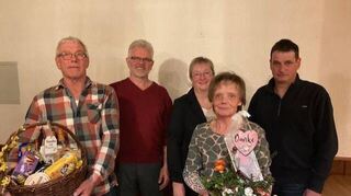 Die Geehrten (von links): Burkhart Krug, Georg Stang, Christine Füger, Petra Murr, Michael Lawo.