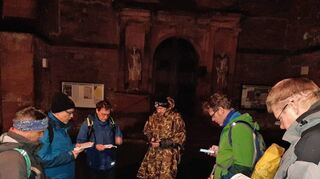 In den frühen Morgenstunden, am Hochfest der Verkündigung des Herrn, kam eine siebenköpfige Gruppe an der Basilika an, um mit der 15. Station und dem Schlusssegen durch Pater Irenäus Wojtko den Extremen Kreuzweg zu beenden.