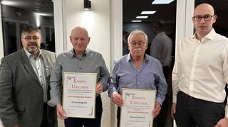 Zu Ehrenmitgliedern ernannt (von links): Hubert Dick (Vorsitzender), Wolfgang Erbacher, Berthold Hauck, Joachim Ullrich (Schriftführer).