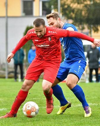 Assamstadt II (in Rot) kam gegen Gerlachsheim nicht über ein 2:2 hinaus.